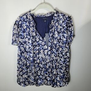 NWT Tamara H Floral Blouse With Sparkle, Size 1x
